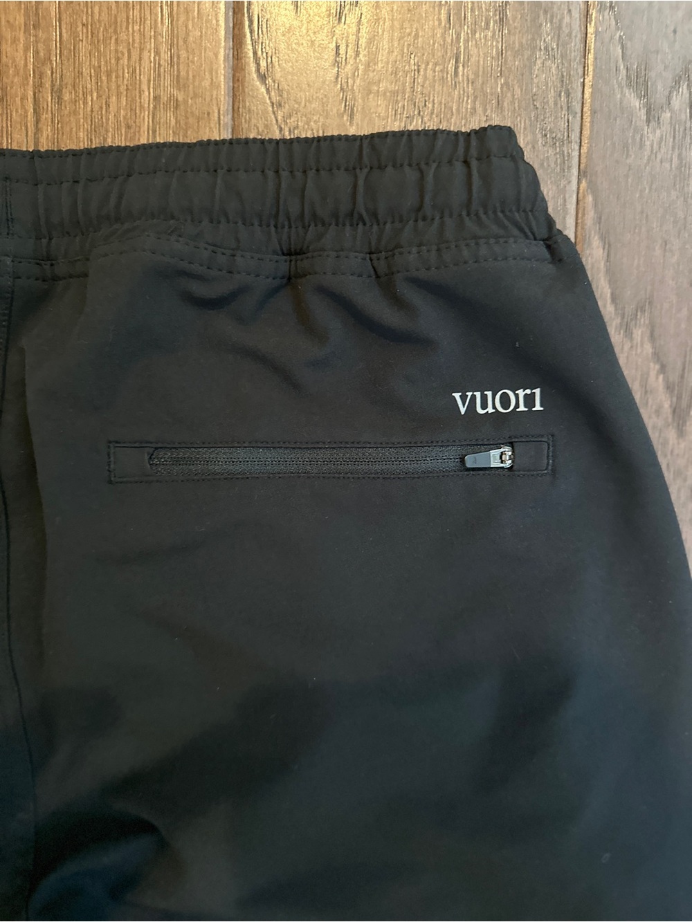 Vuori Kids Black Sweatpants with Zip Pocket